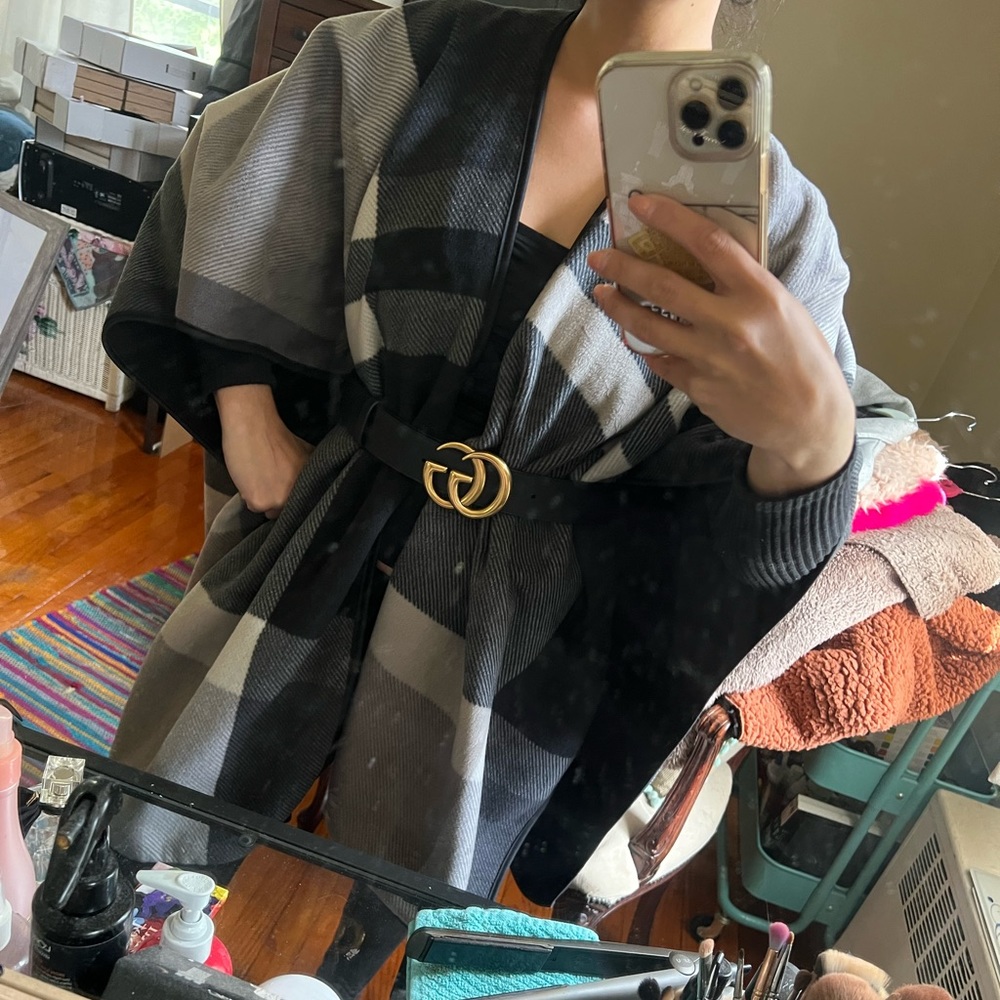Poncho/ jacket